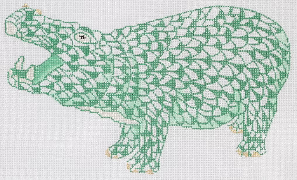 Herend-inspired Fishnet Hippo – emerald green w/ gold