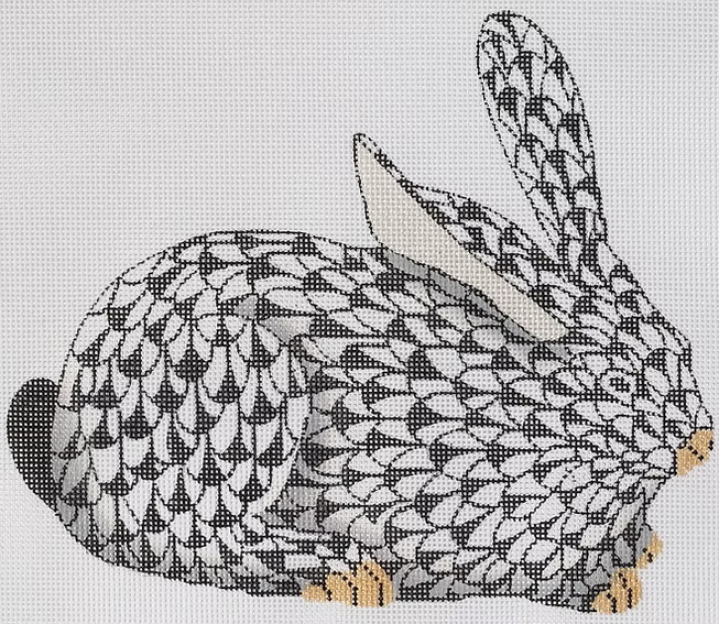 Herend-inspired Fishnet Crouching Bunny – black w/ gold (facing right)