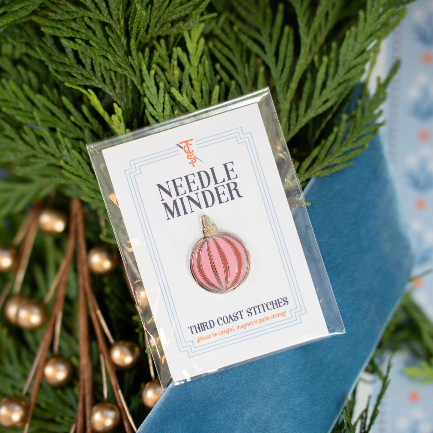 Jolly Ornament Needle Minder