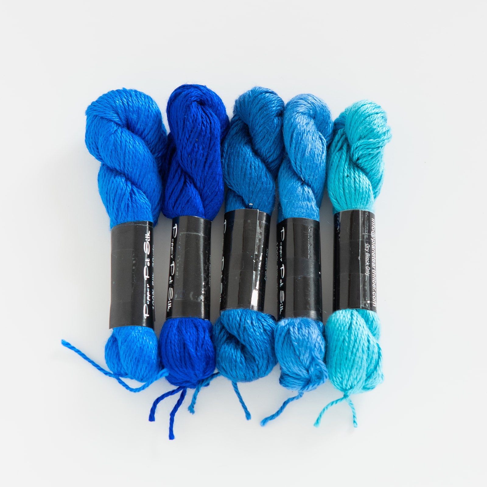 Hermes Logo with H Corners – Third Coast Stitches